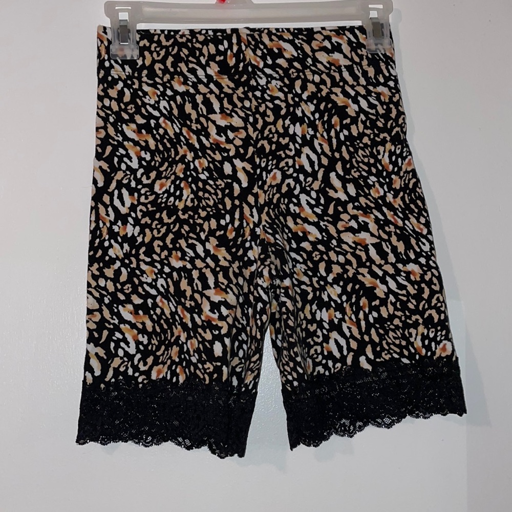 Biker shorts 2 time pattern